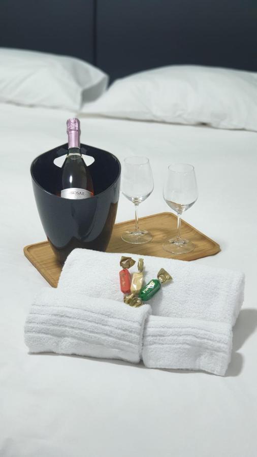 Sorbara B&B Km 198 - Letto E Colazione מראה חיצוני תמונה