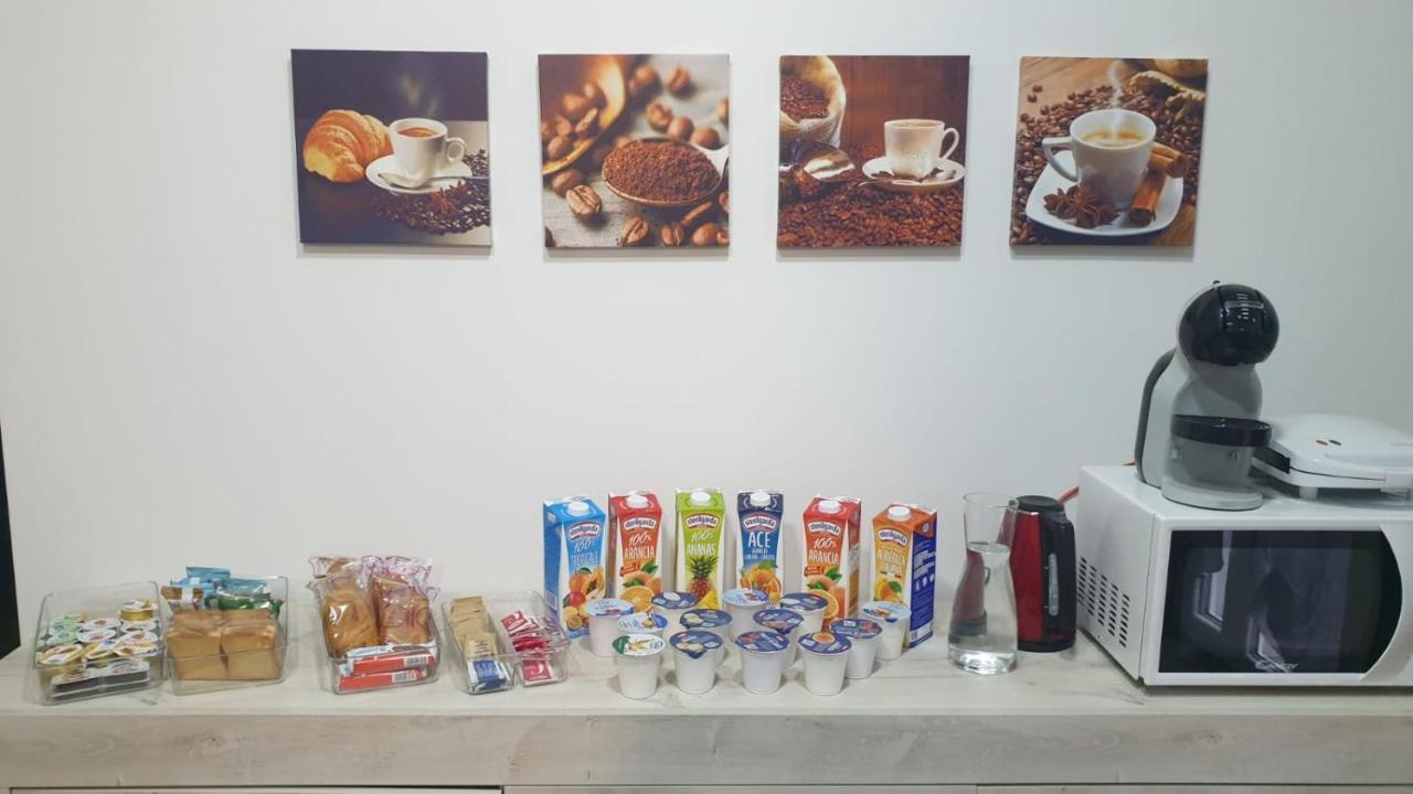 Sorbara B&B Km 198 - Letto E Colazione מראה חיצוני תמונה